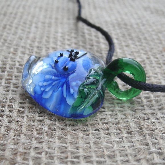 Murano Glass Apple Lady Bug Blue Flower Necklace - Picture 6 of 14